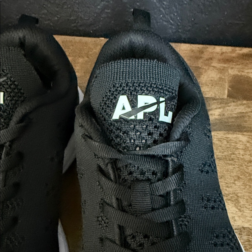 APL Jet Black Athletic Shoes Size 8 Women - Picture 4 of 8
